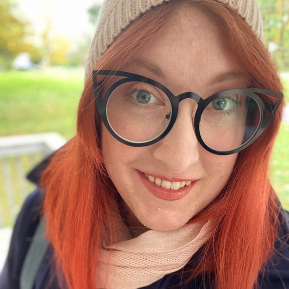 Meet your Posher, Jennifer - Picture 7 of 8